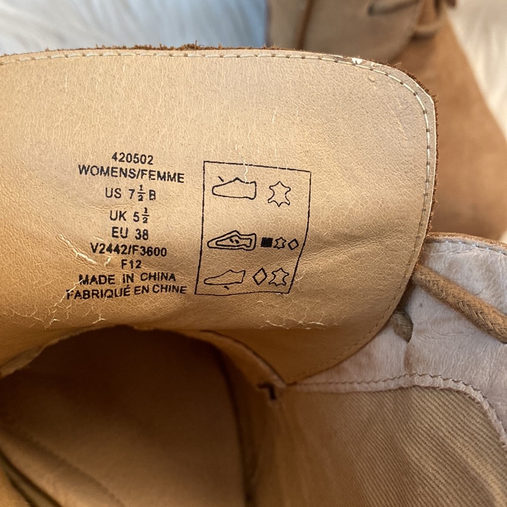 Land's End Suede Booties, Size 7.5 - Picture 17 of 17